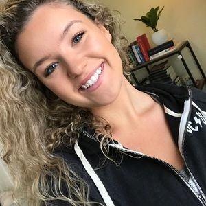 Meet your Posher, Kaitlyn